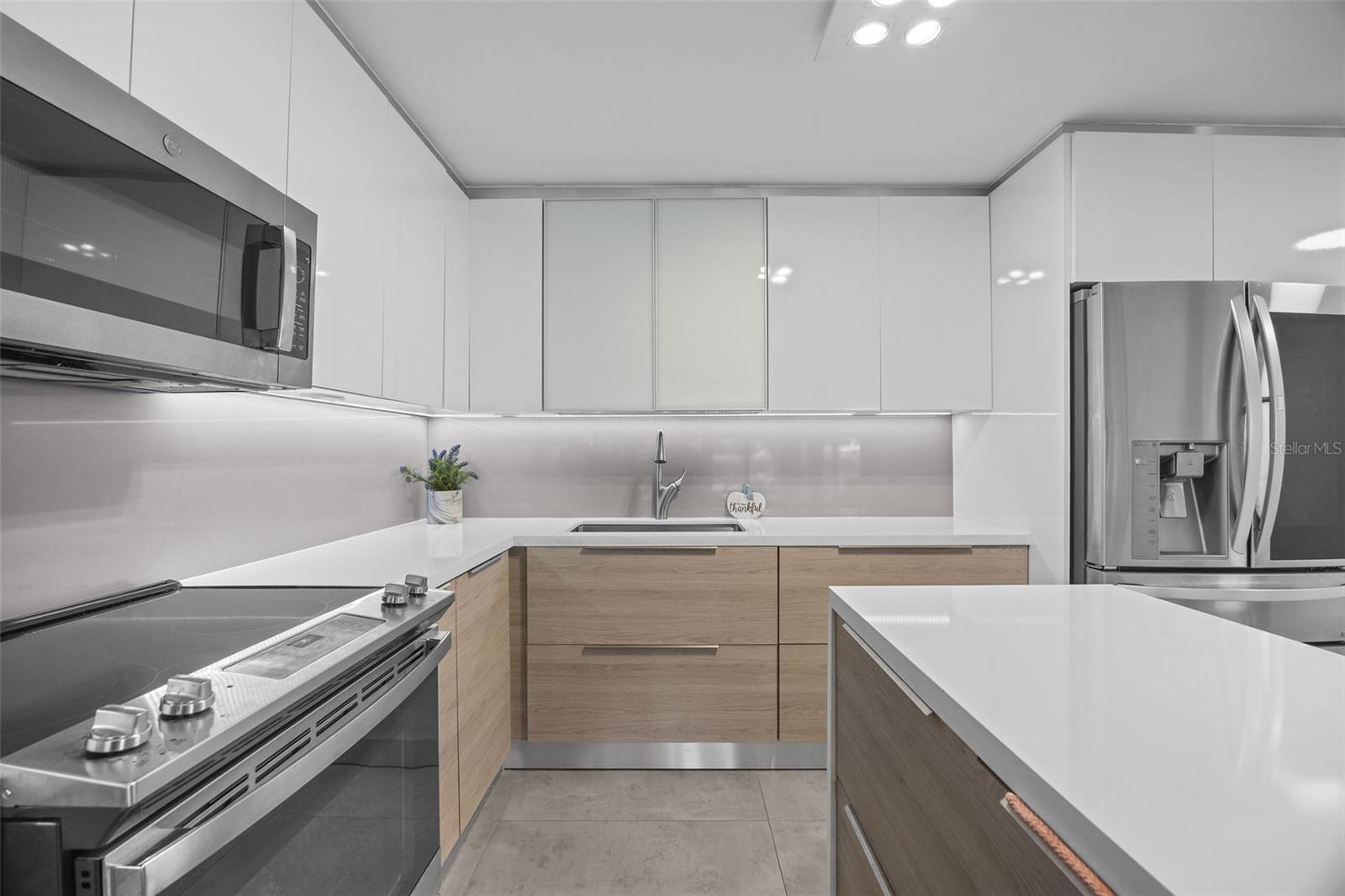 M1 Costa Dorada #m1 Property Photo 4