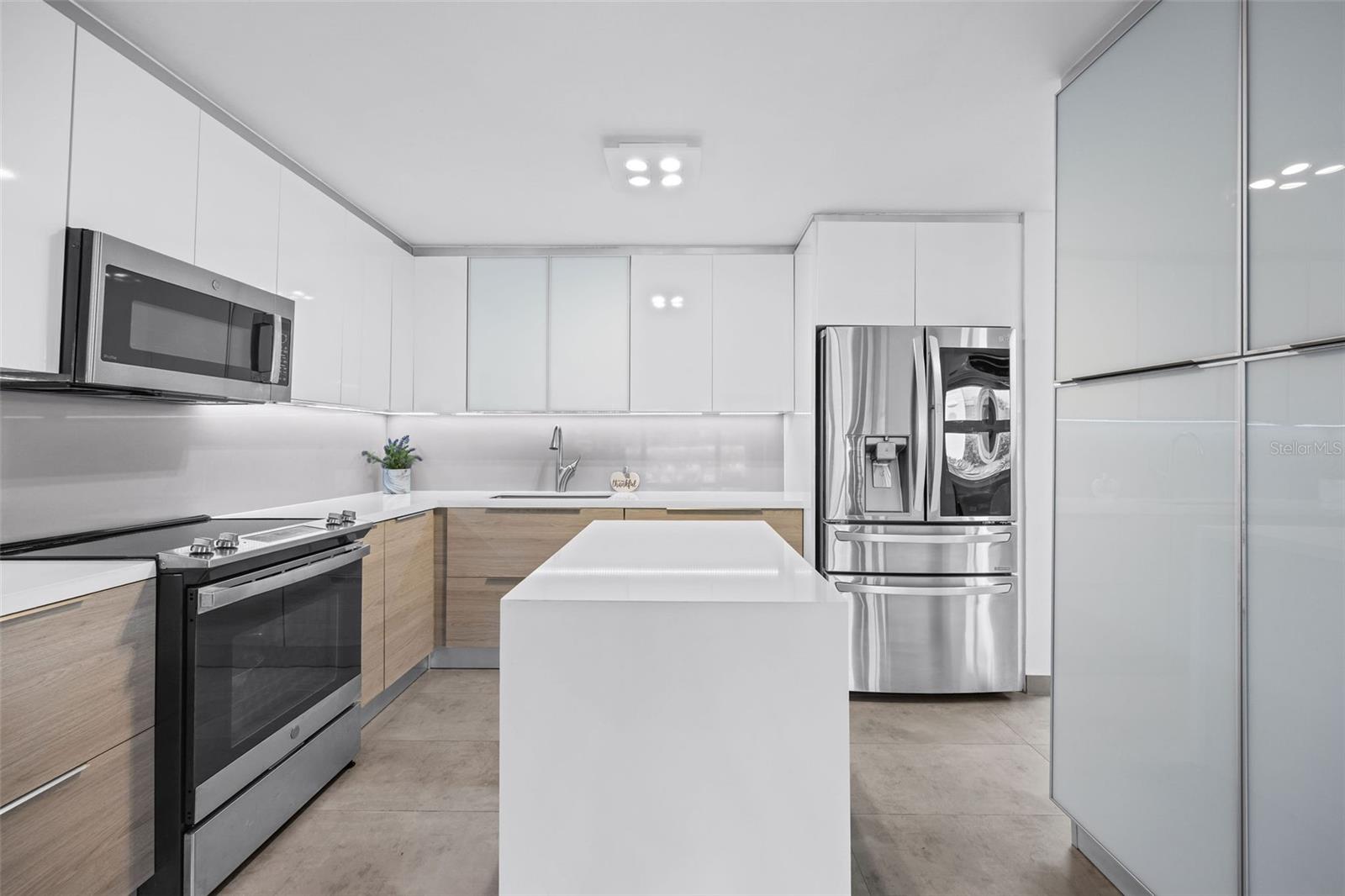 M1 Costa Dorada #m1 Property Photo 5