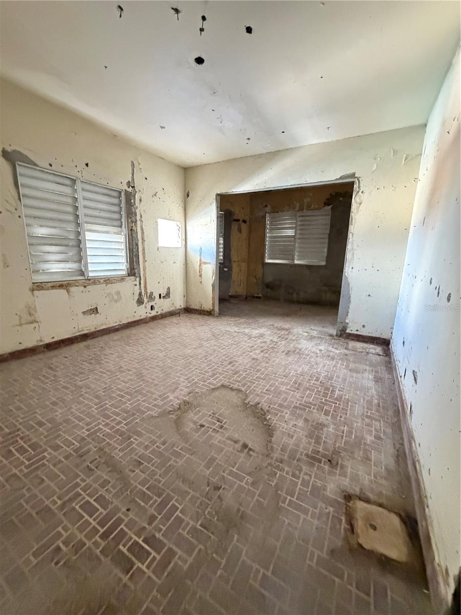 179 Ave Jose De Diego Property Photo 10