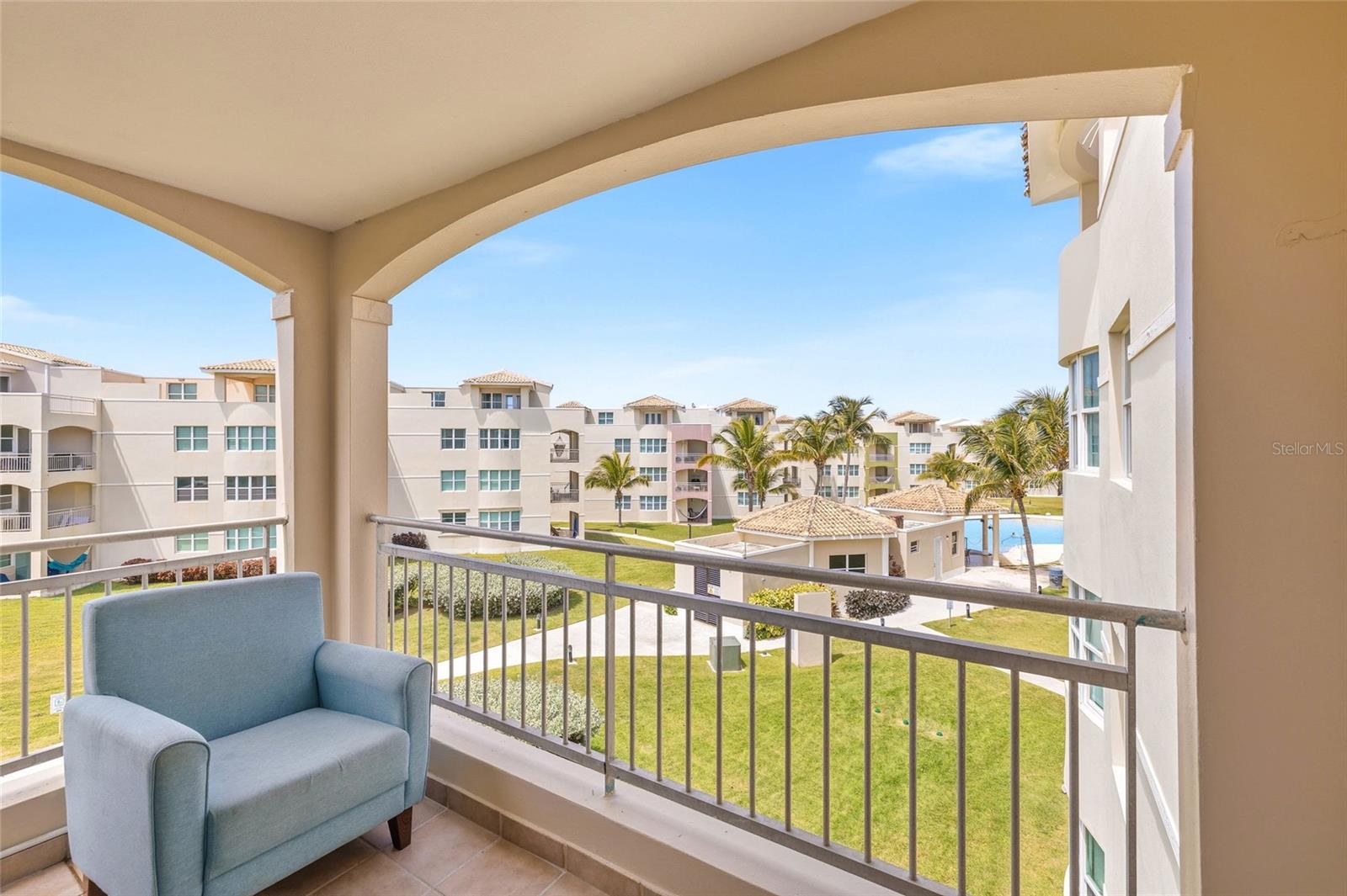 Haudimar Beach Apartments Ph #g303 Property Photo 5