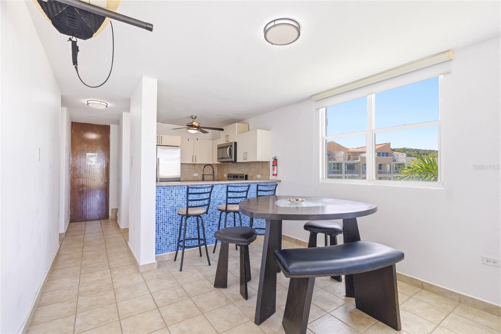 Haudimar Beach Apartments Ph #g303 Property Photo 6