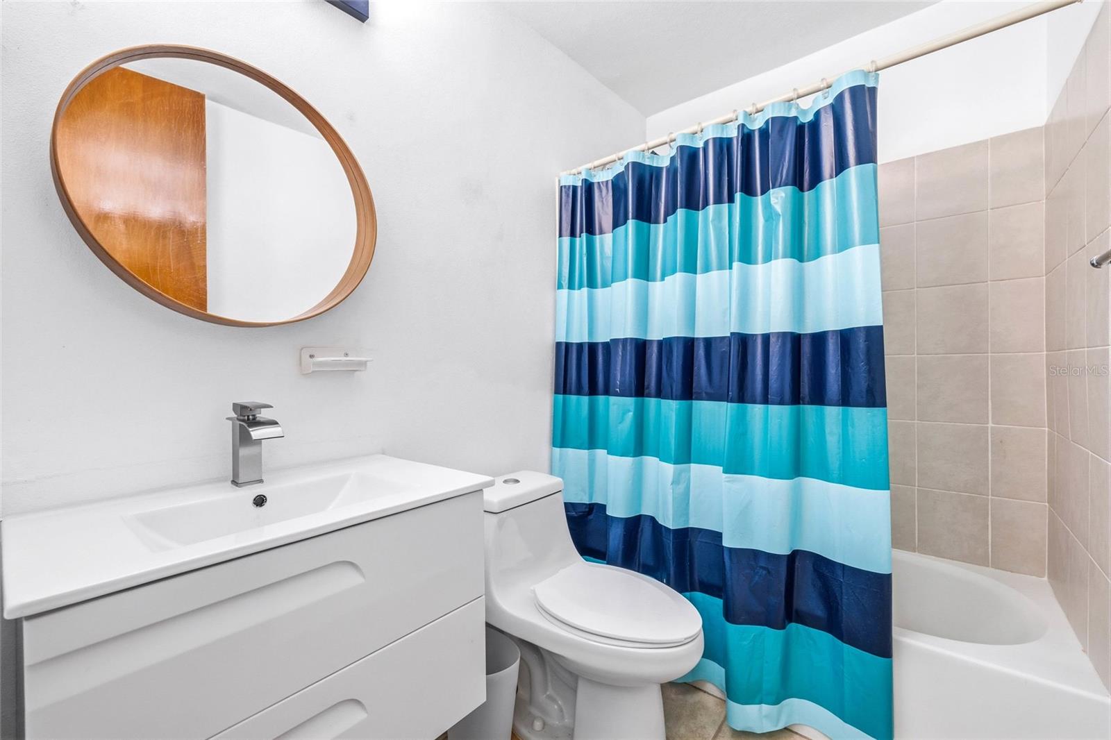 Haudimar Beach Apartments Ph #g303 Property Photo 12