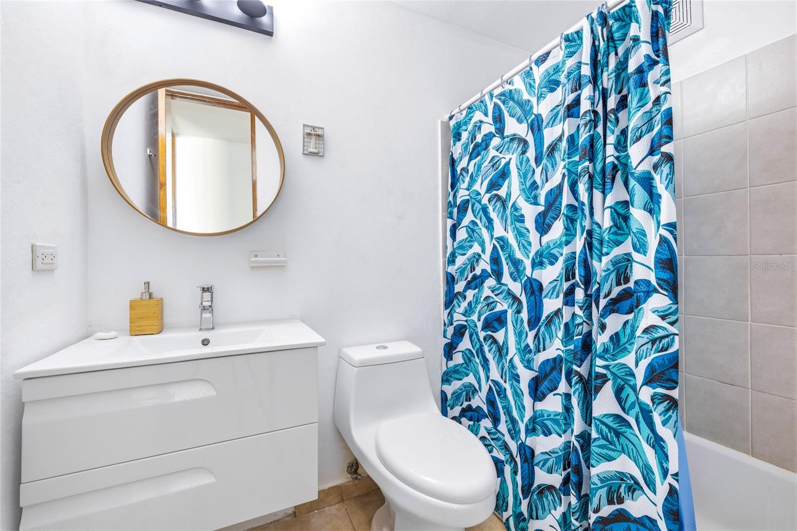 Haudimar Beach Apartments Ph #g303 Property Photo 15