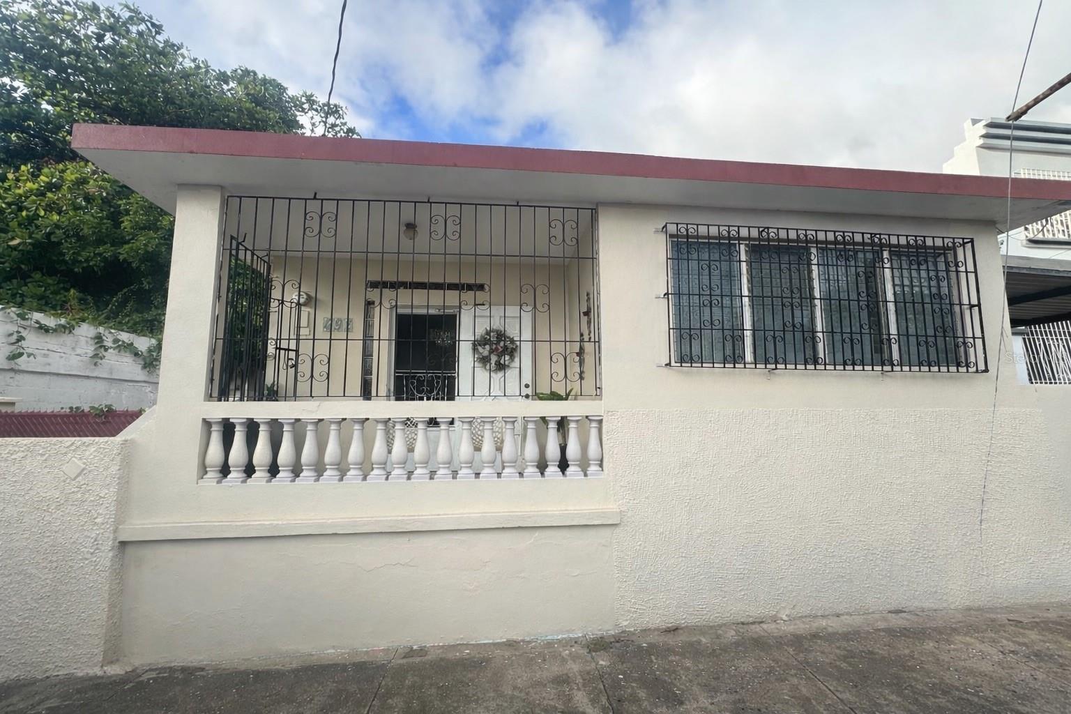 49 Vicente Pales Property Photo 1