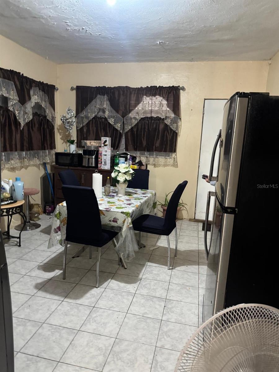 49 Vicente Pales Property Photo 5