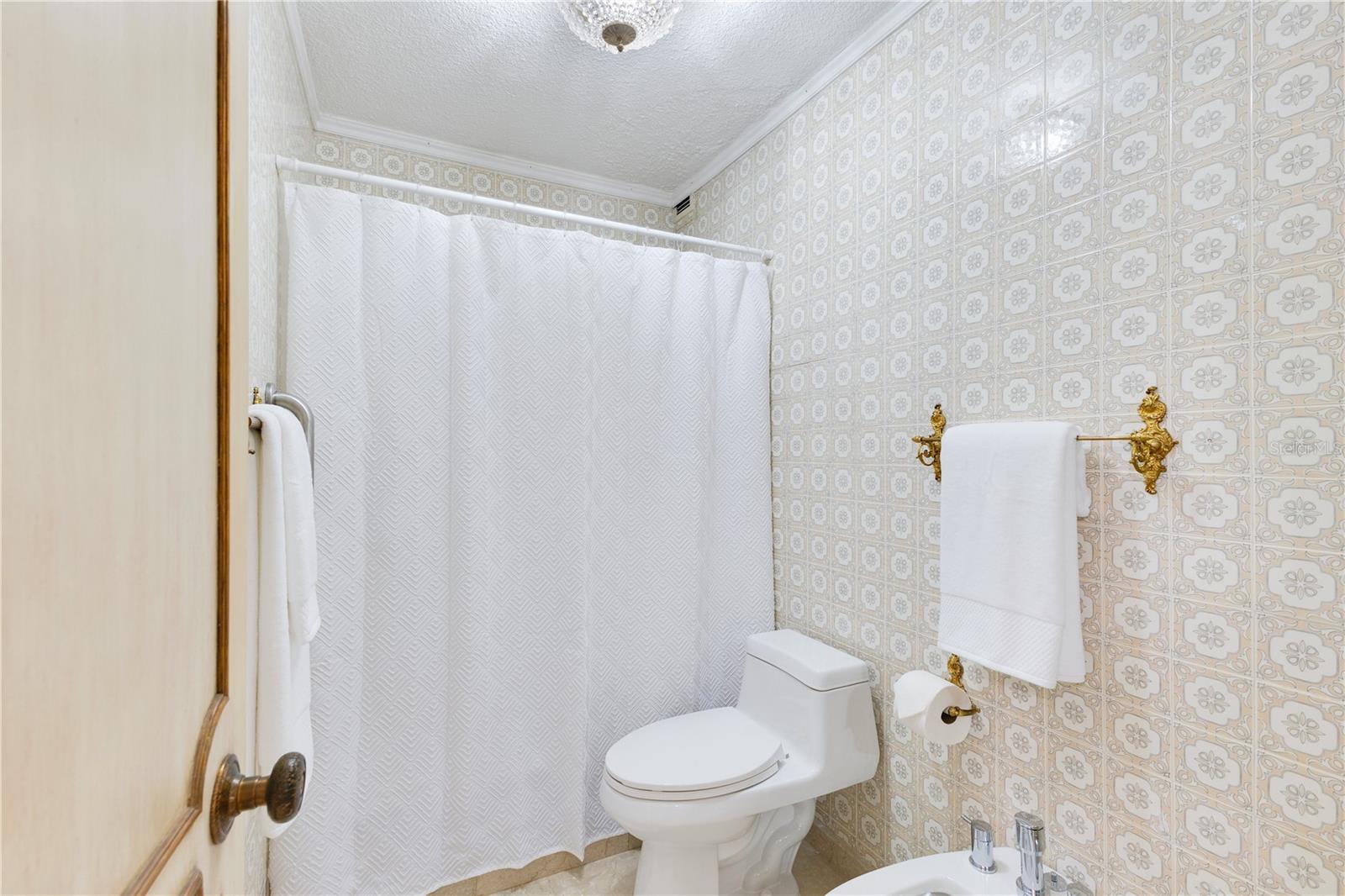 800 Ashford Avenue #6-b Property Photo 22