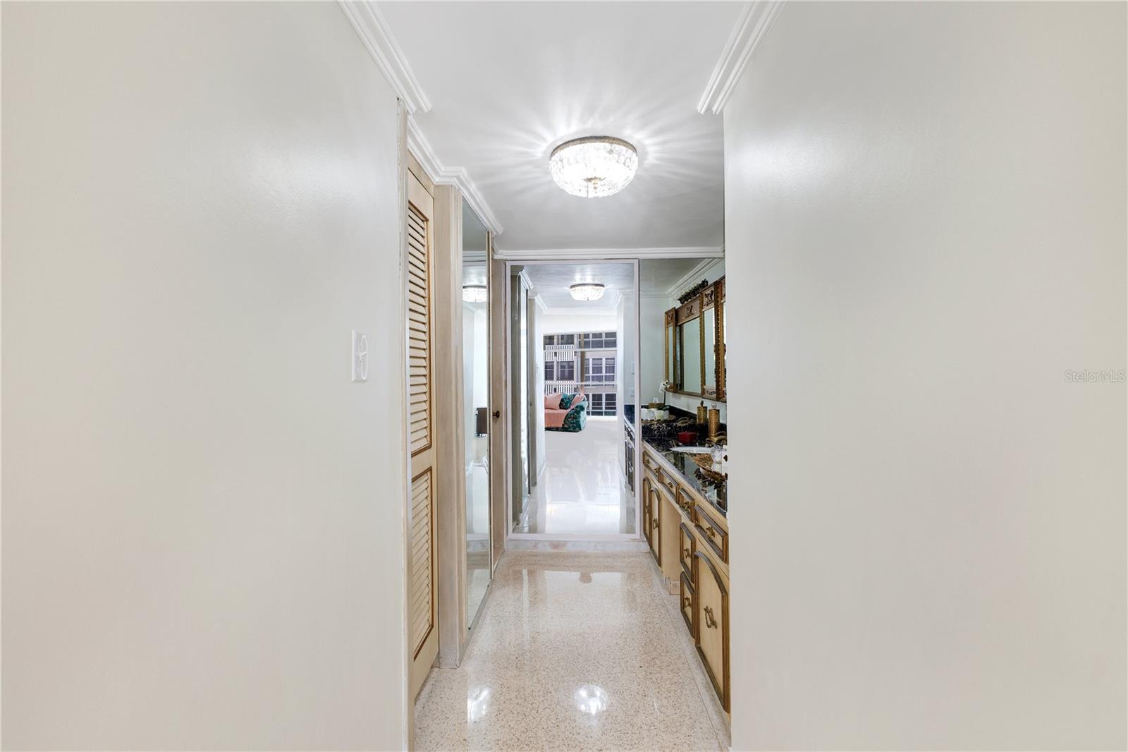 800 Ashford Avenue #6-b Property Photo 26