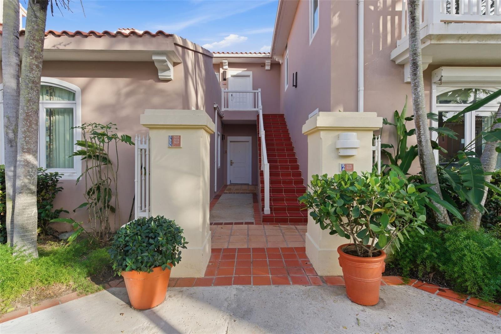 Las Casitas I 1000 Avenue El Conquistador #5113-14-15 Property Photo 1