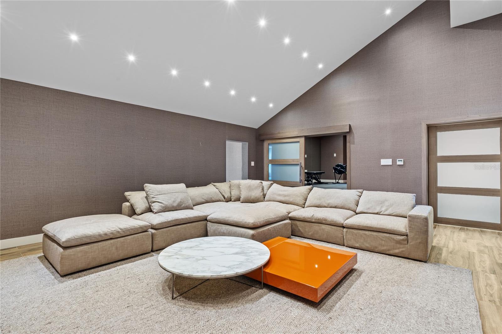 105 Ortegon Ave #ph1 Property Photo 31