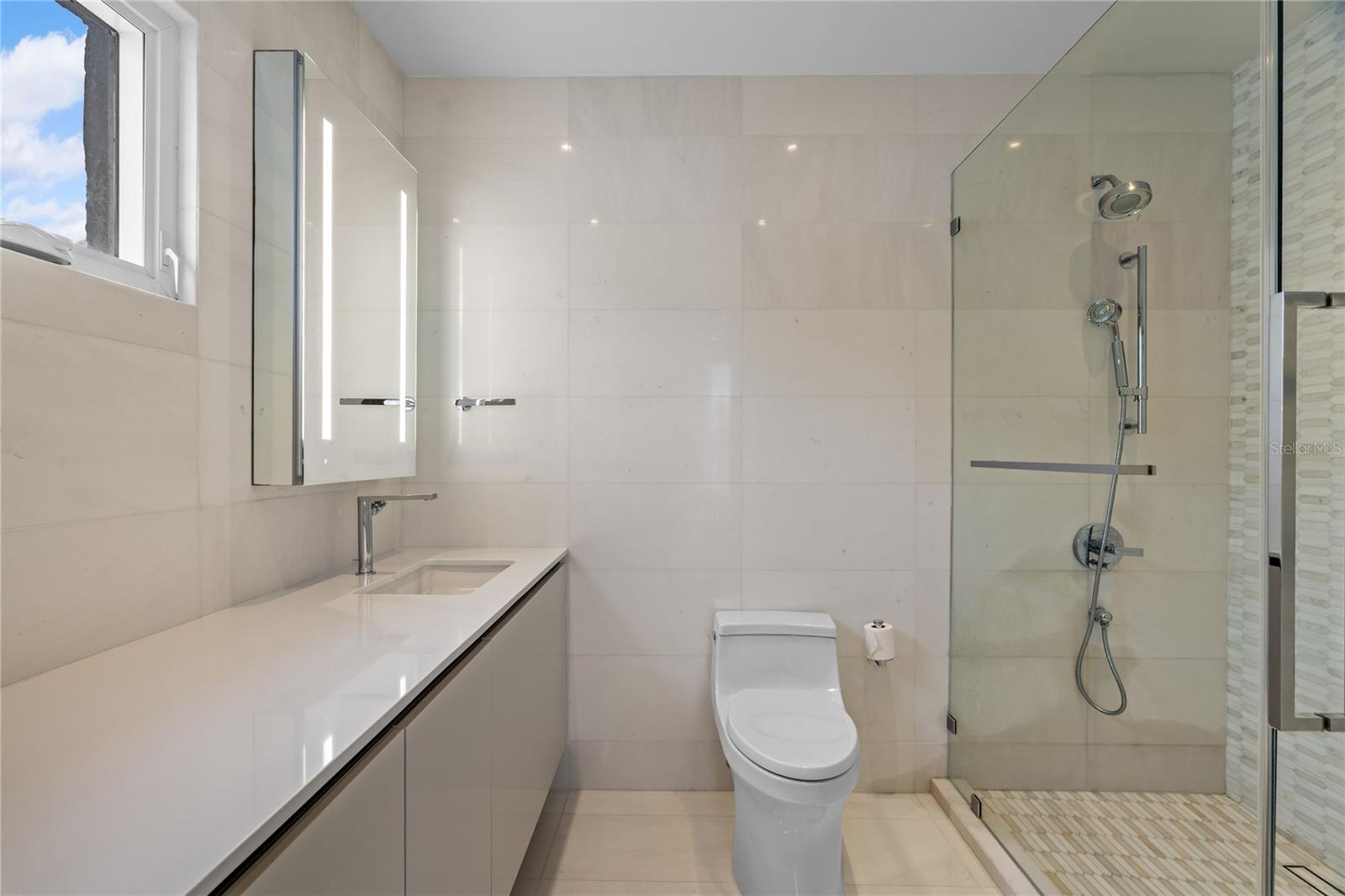 105 Ortegon Ave #ph1 Property Photo 44