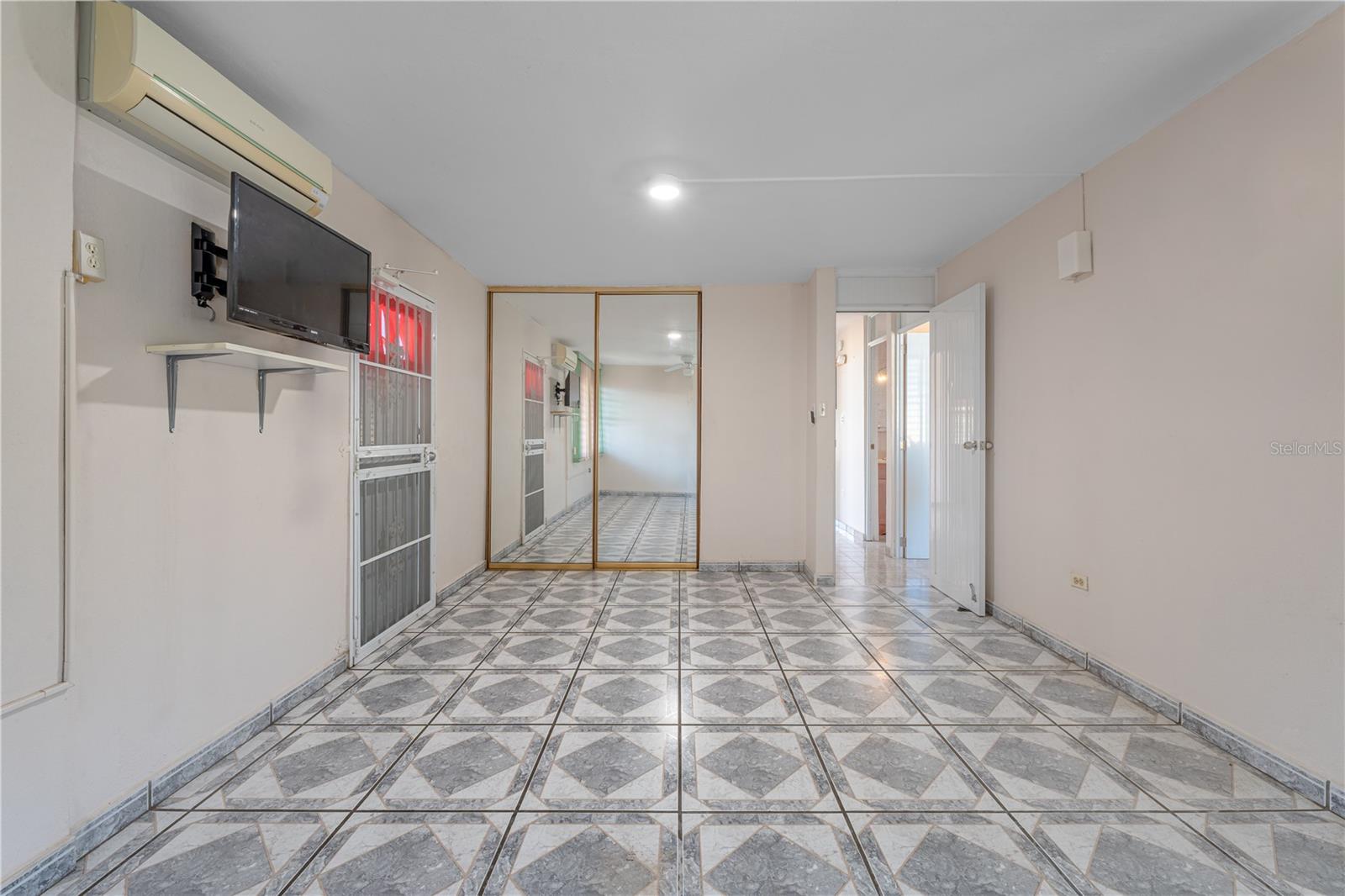 Sr 102 Km 34.0 Salamanca Dev Valencia St Property Photo 14