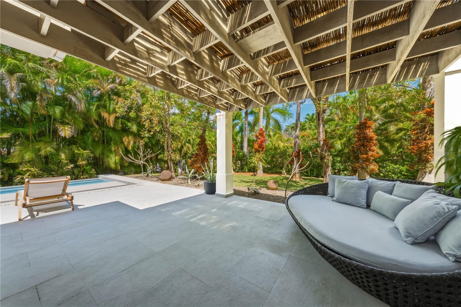 29 Dorado Beach East Property Photo 12
