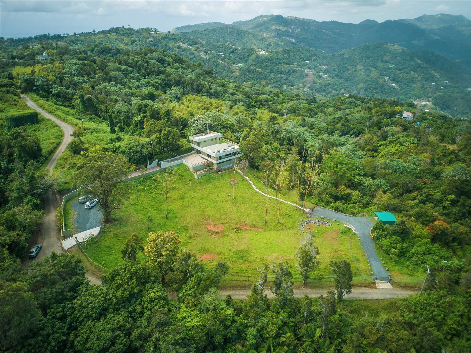 Rd15 Km20.6 Bo. Quebrada Arriba Property Photo 26