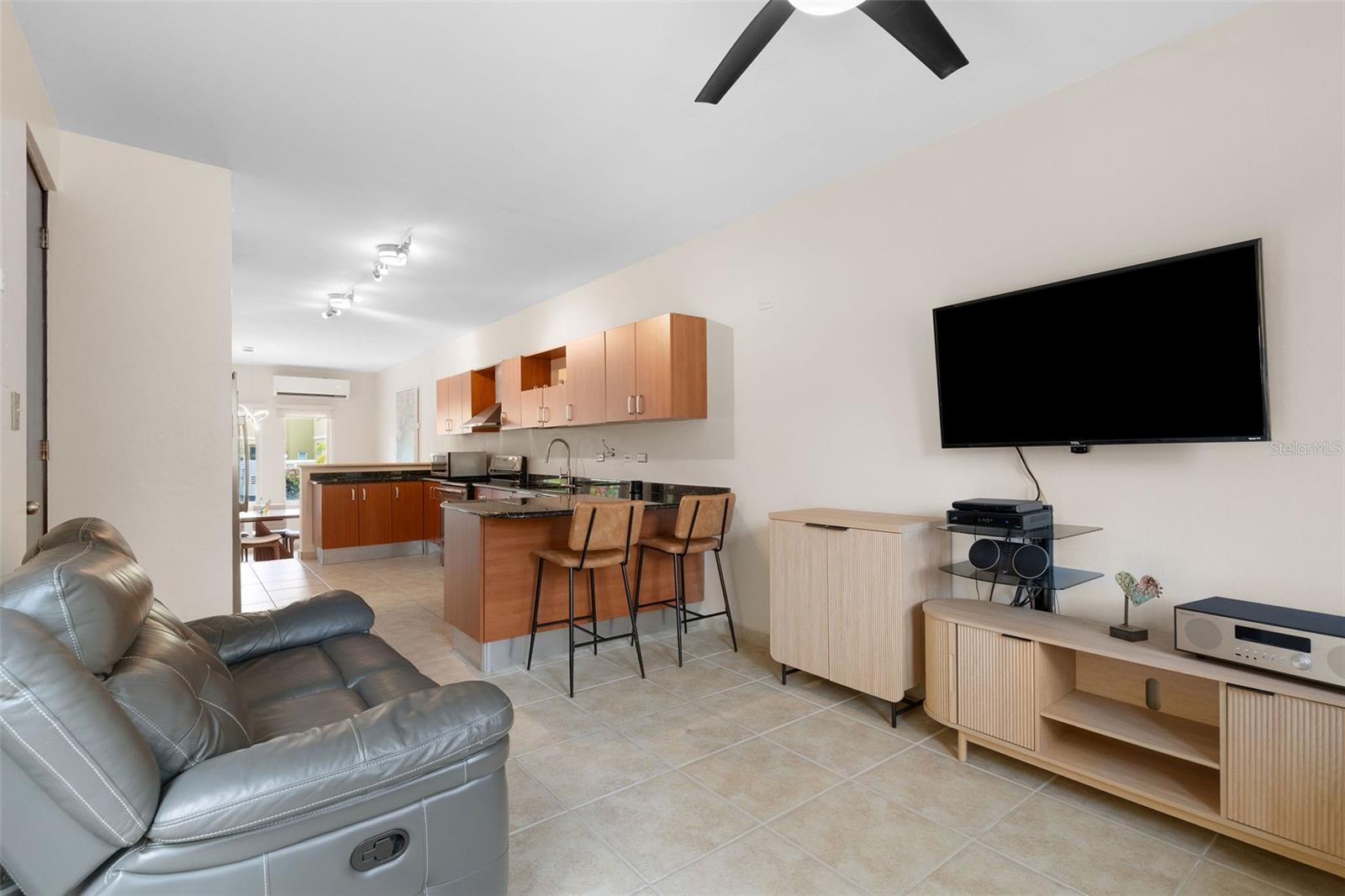 90 Candelero Drive #78 Property Photo 16