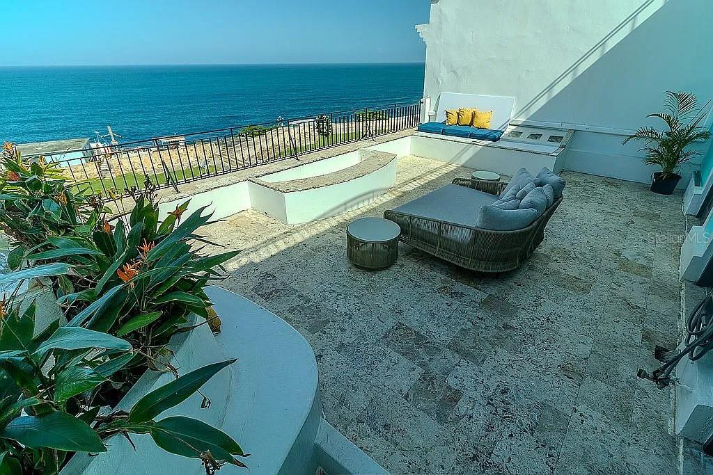 259 & 261 Calle De San Sebastian Property Photo 1
