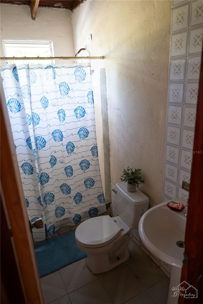 Carr 3301 Combate Property Photo 14