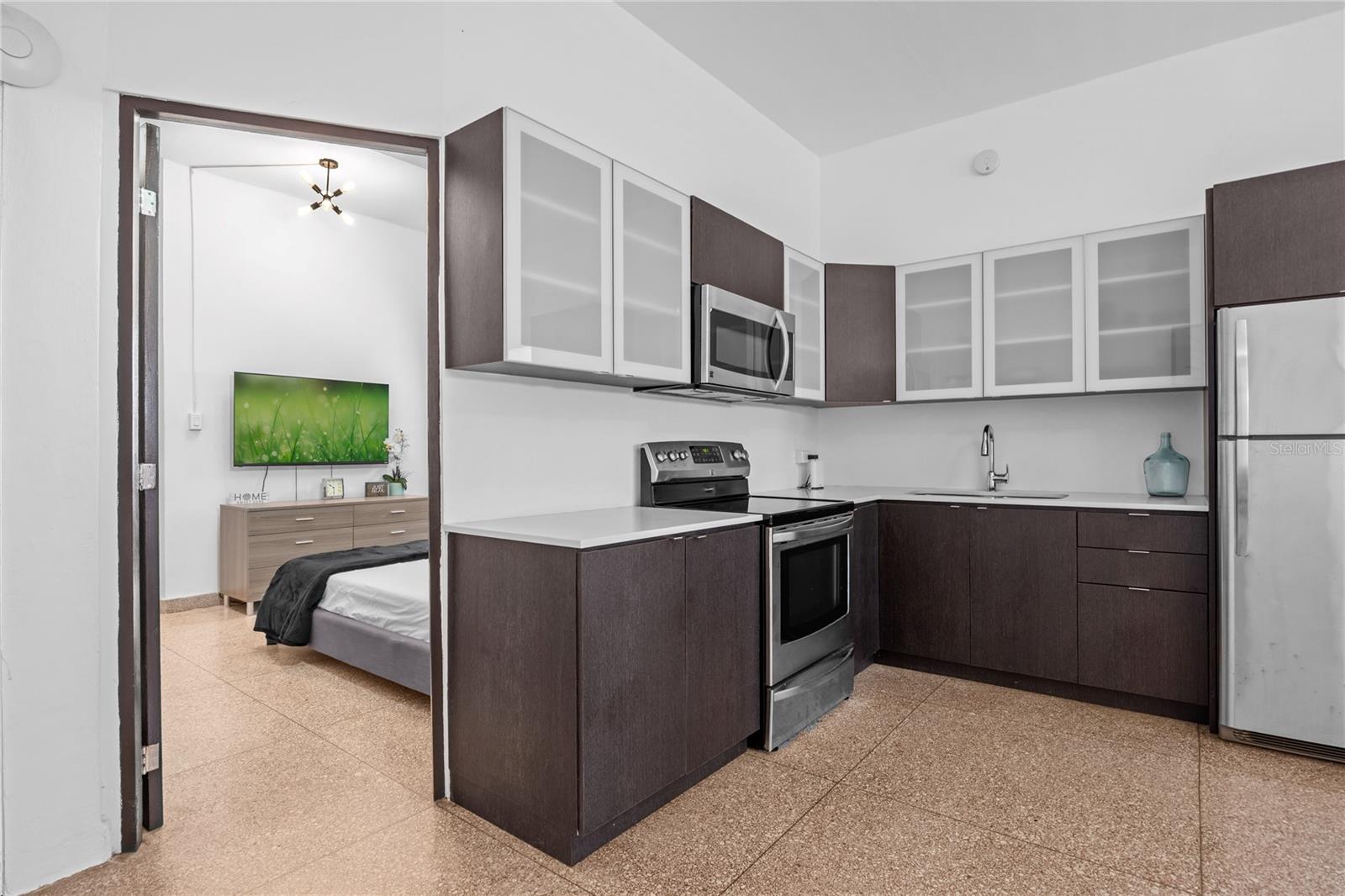 152 Luna Property Photo 17