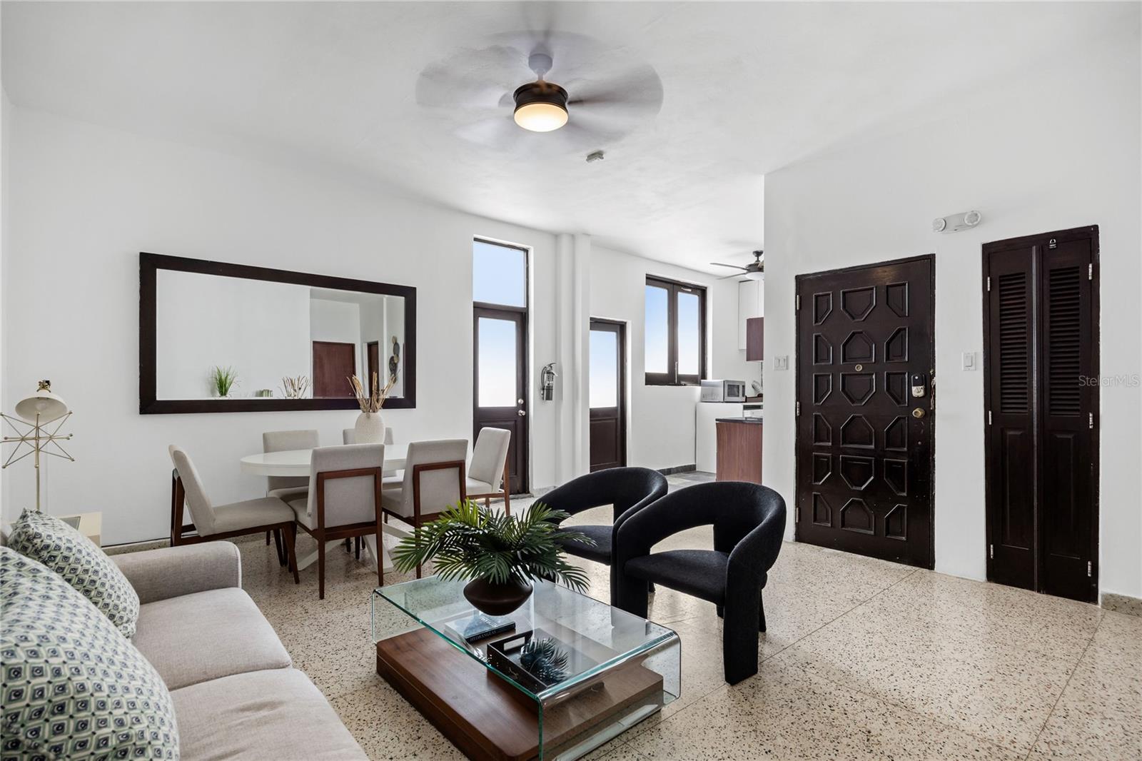 152 Luna Property Photo 25
