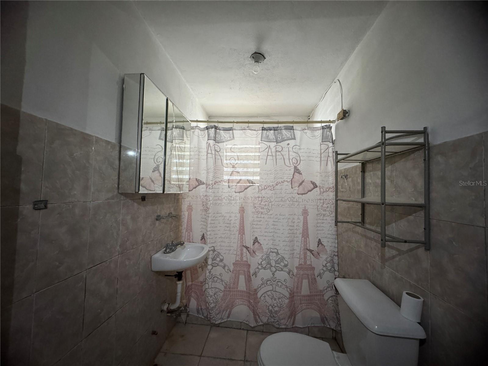 121 Calle Hermandad Interior Property Photo 11