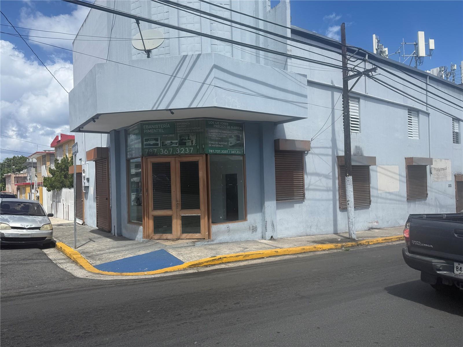 2121 Eduardo Conde Property Photo 4