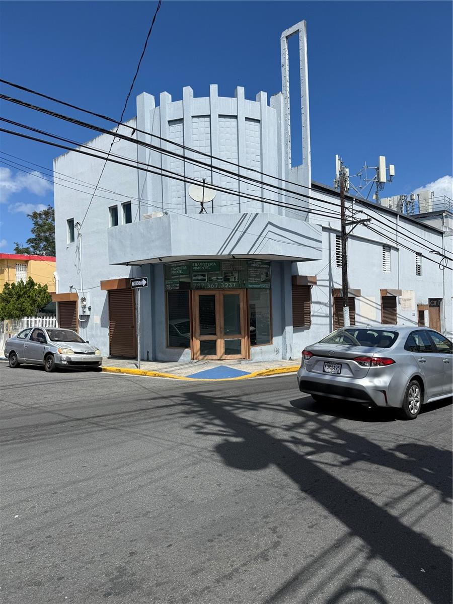 2121 Eduardo Conde Property Photo 8