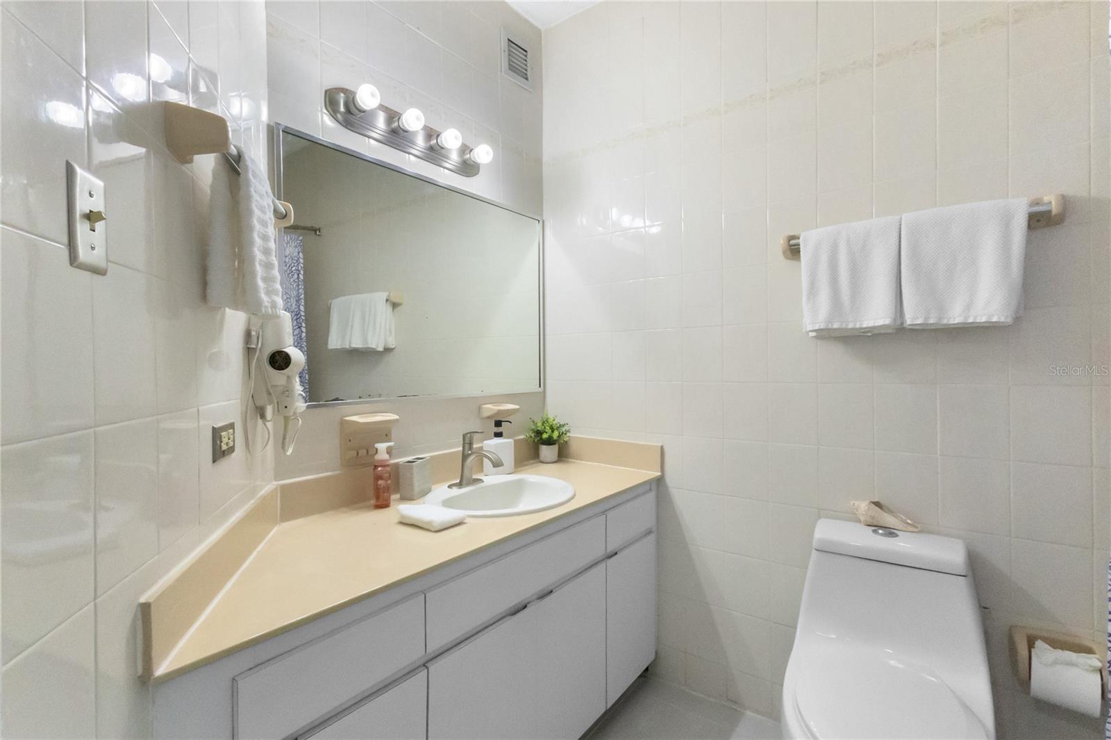 190 Candelero Drive #175 Property Photo 23