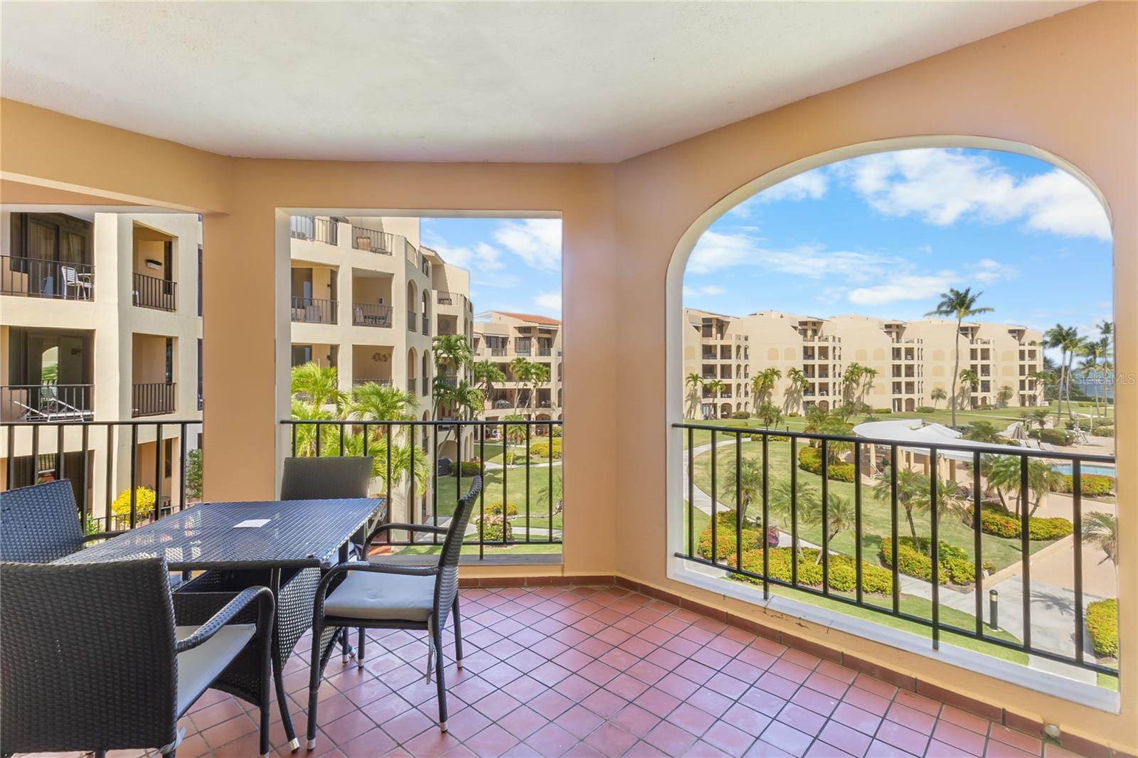 190 Candelero Drive #175 Property Photo 32