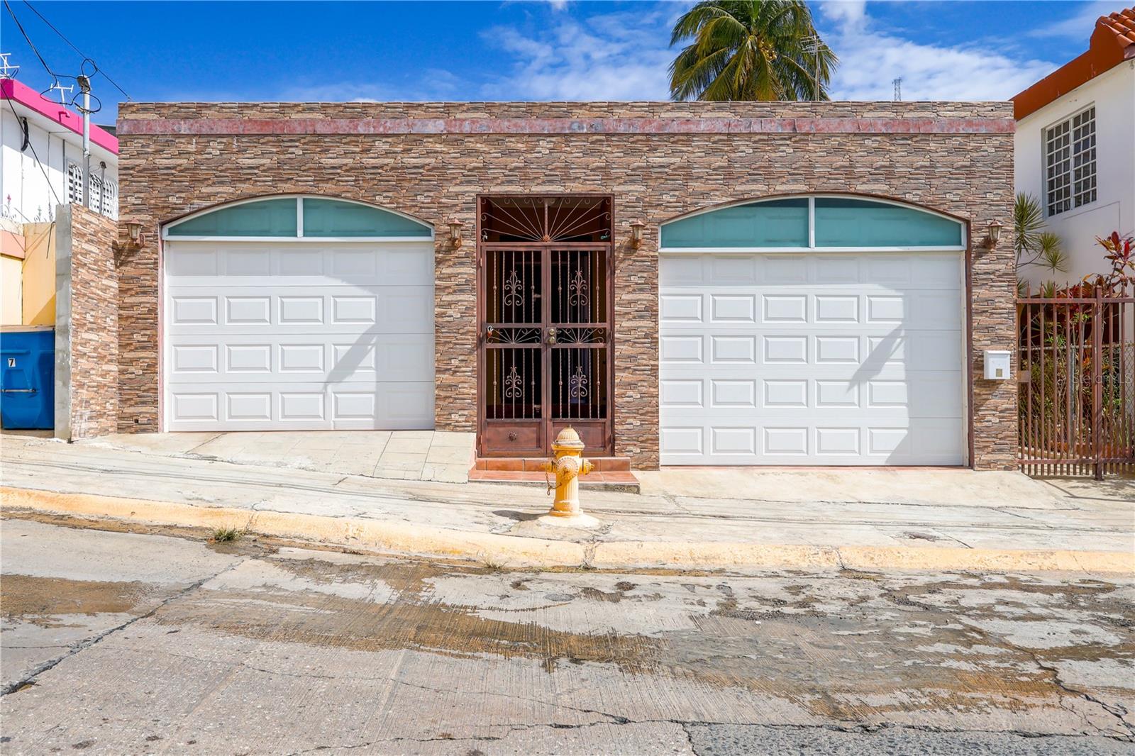 7 Calle Opalo Property Photo 1