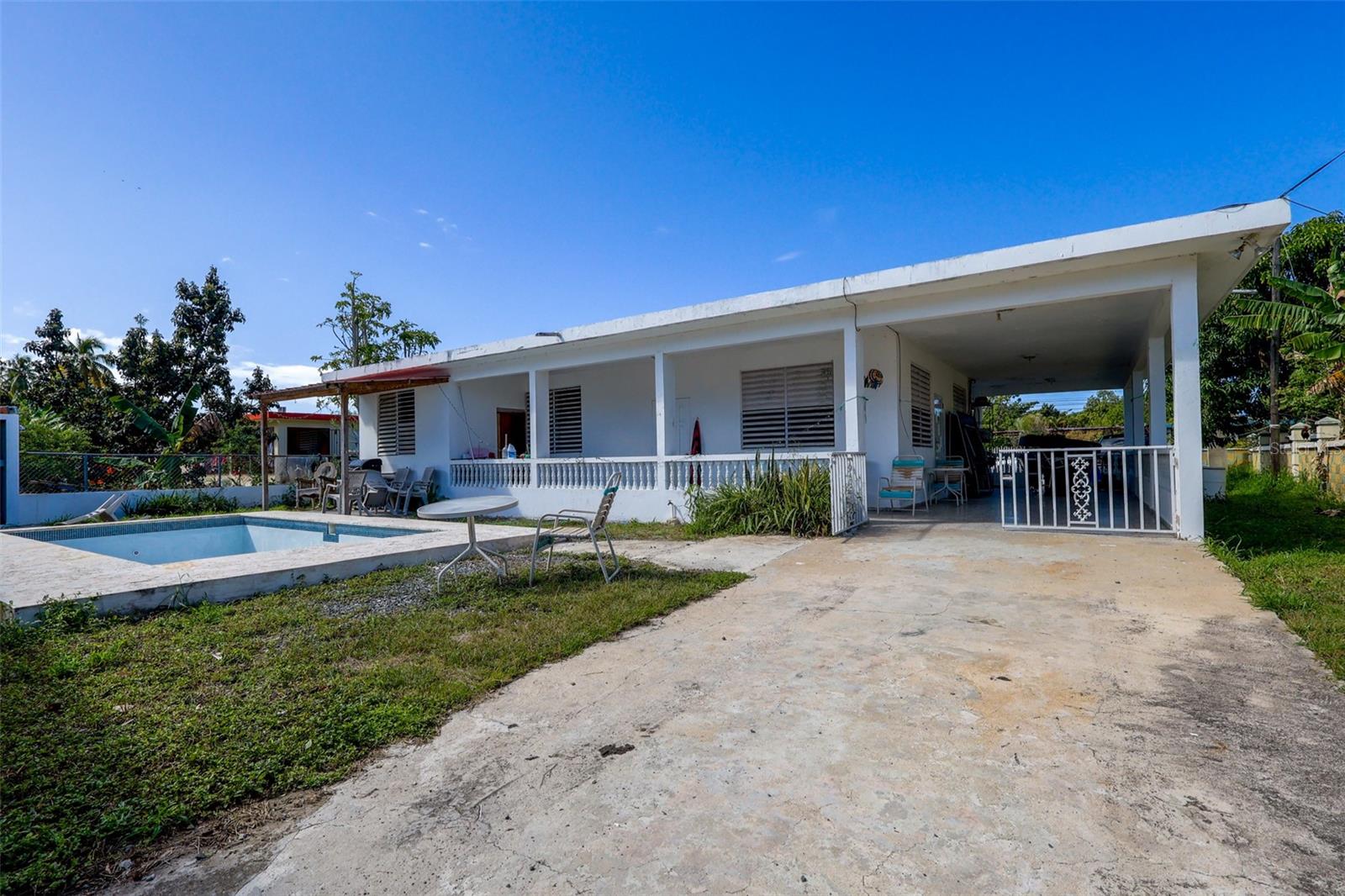 2244 Reparto Matias Property Photo 1