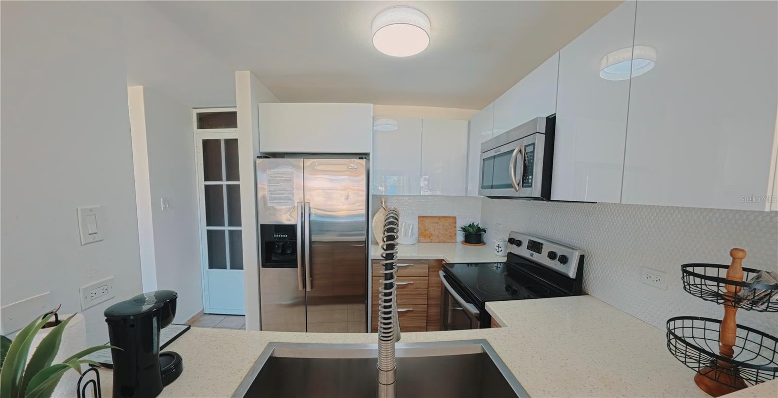 400 Cond. Haudimar Beach Apartments, Edif. F #f104 Property Photo 13
