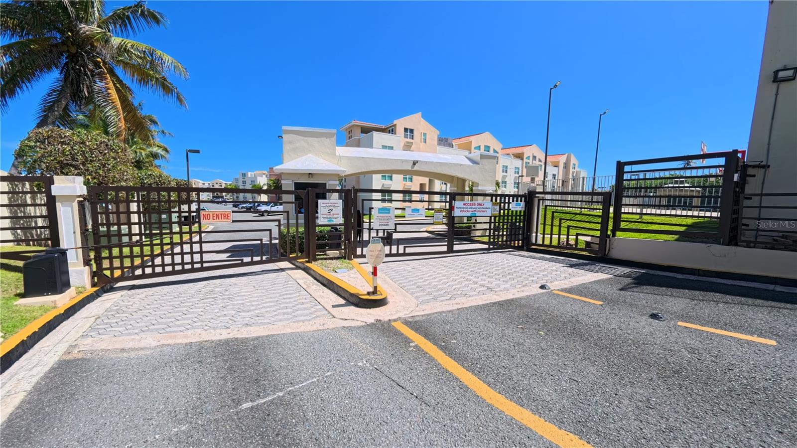 400 Cond. Haudimar Beach Apartments, Edif. F #f104 Property Photo 36