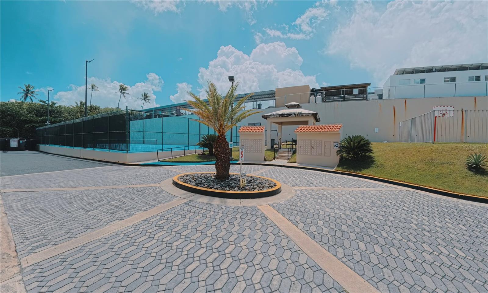 400 Cond. Haudimar Beach Apartments, Edif. F #f104 Property Photo 38