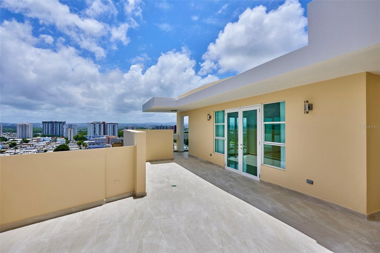405 Calle Ingeniero Juan B. Rodriguez #1702 Property Photo 8