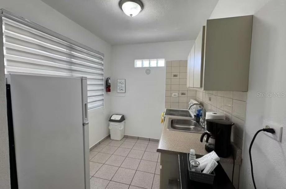 152 Clark Comm. Property Photo 4