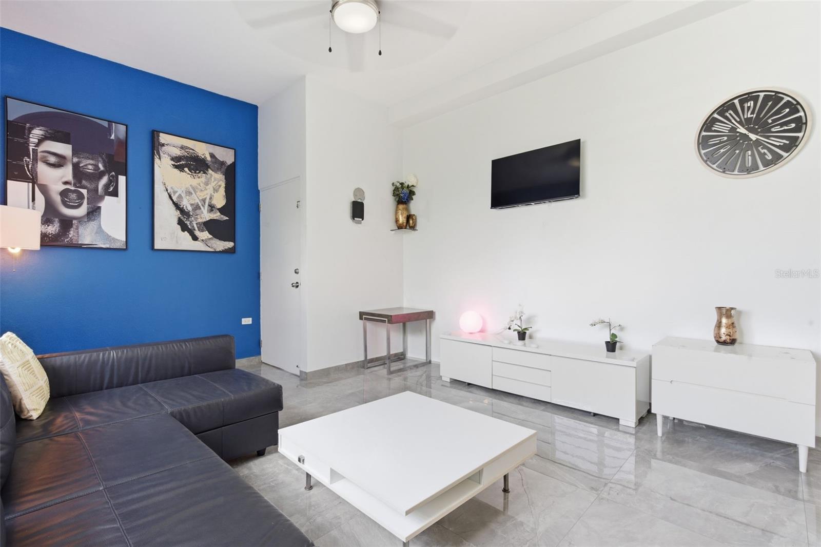 56 Calle F Krug Condado #ph-2 Property Photo 2