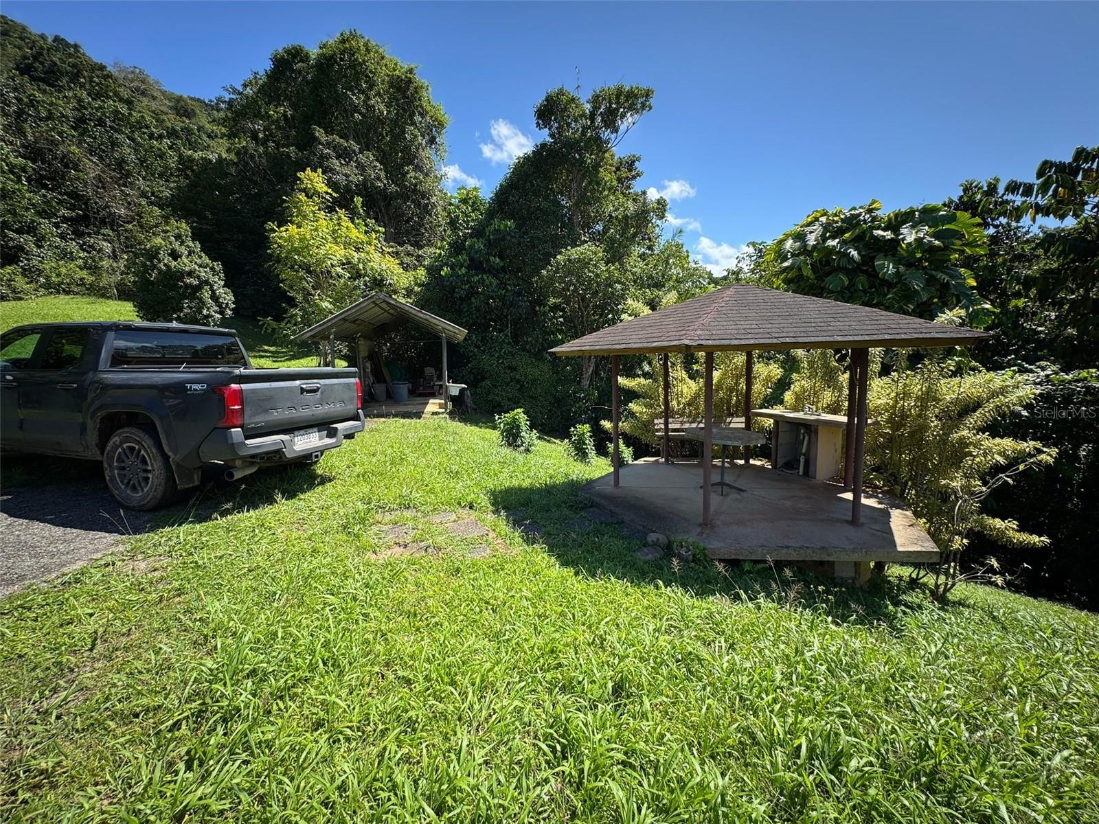 612 Carr 612 Brks Property Photo 30