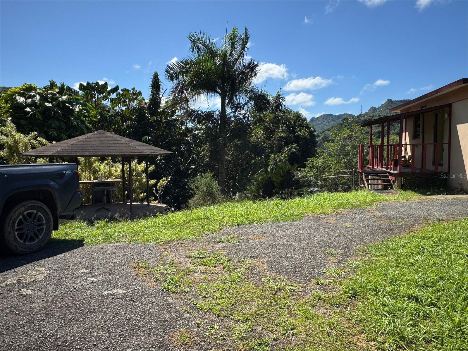612 Carr 612 Brks Property Photo 36