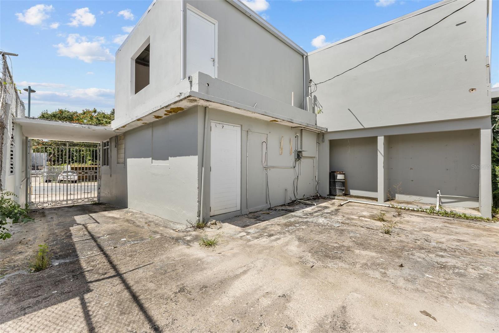 3rd Street Hernaos Davila Property Photo 17