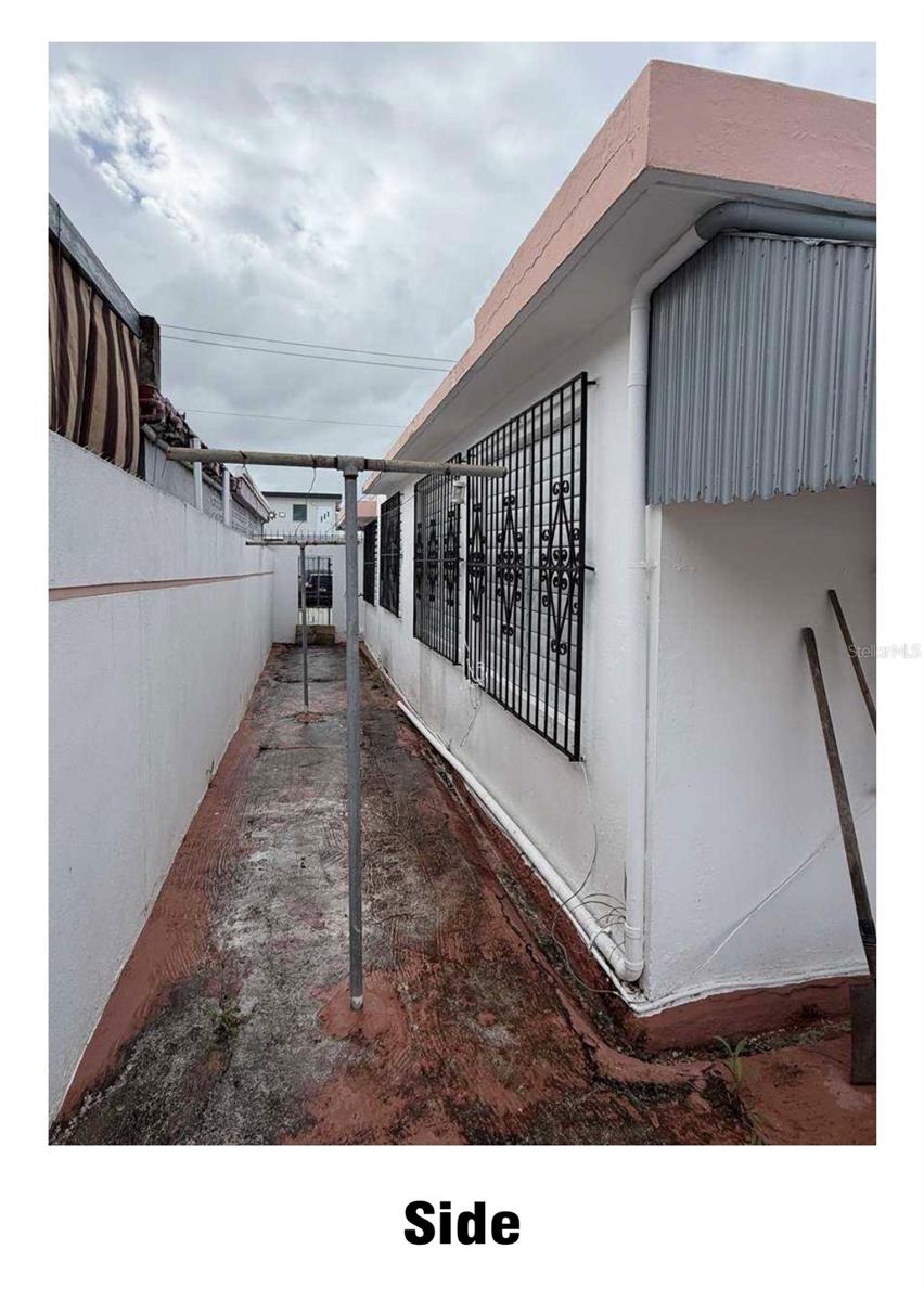 Calle 232 Country Club #jf-33 Property Photo 4