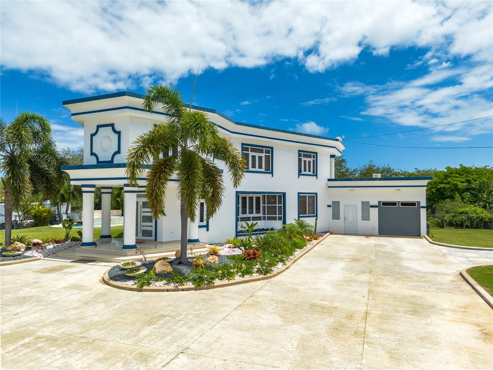 1 Calle Isamar Property Photo 2