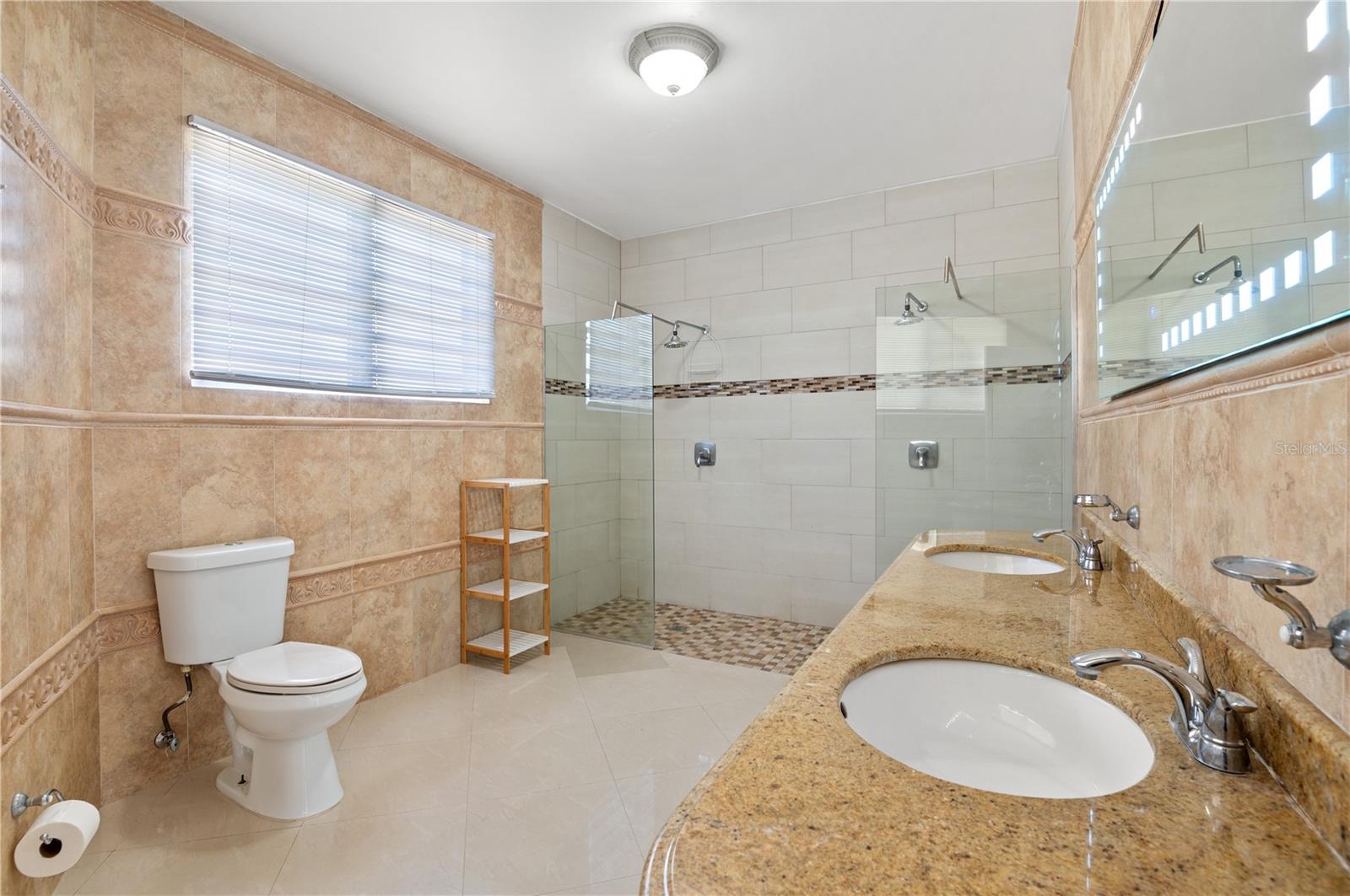 1 Calle Isamar Property Photo 28