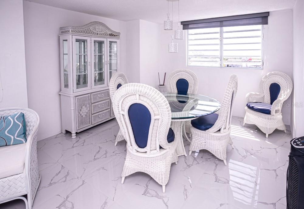 Miramar Towers 721 Hernandez St. #a Property Photo 6