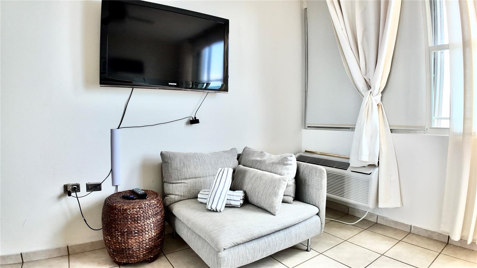 429 C. Porto Vecchio #401 Property Photo 24