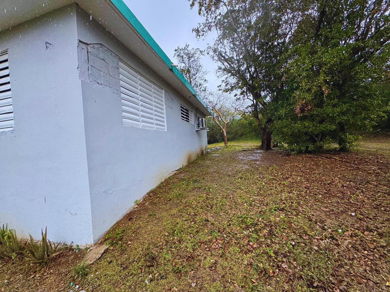 Calle #10 Comm Monte Santo P-2 Property Photo 3
