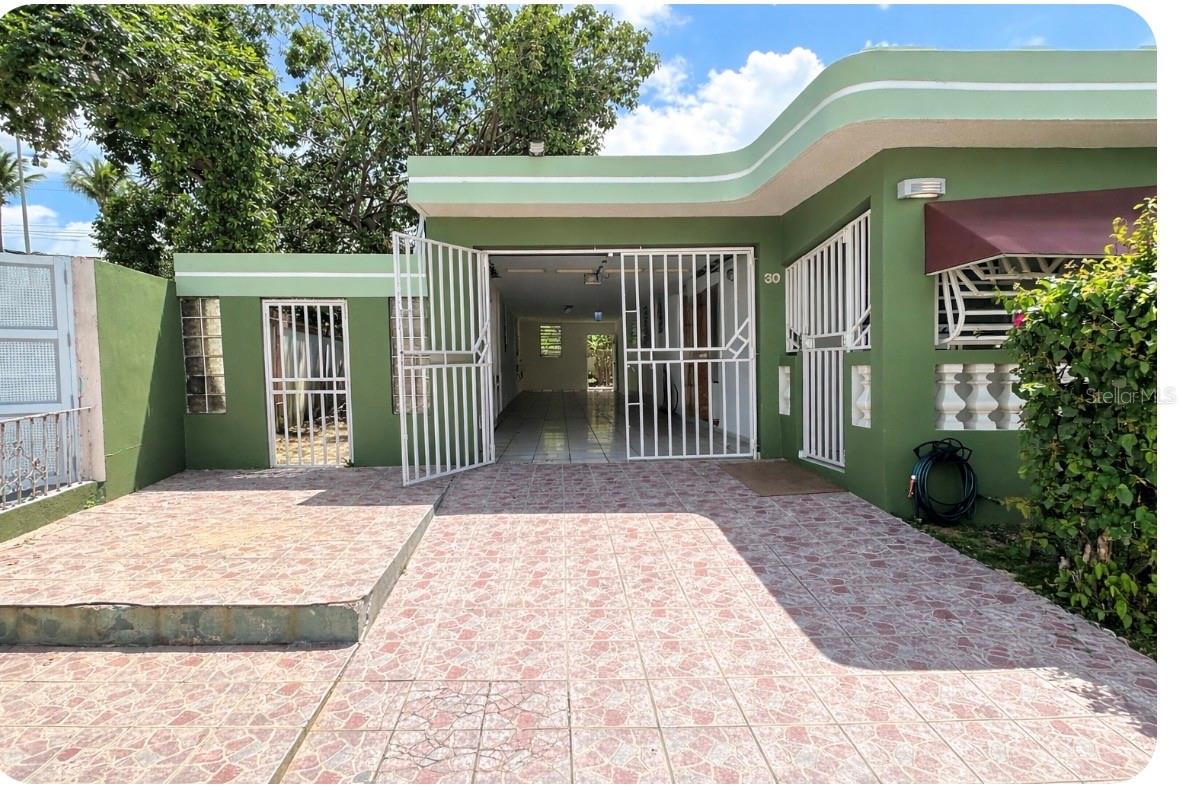 Calle 2 Las Vegas Property Photo 1