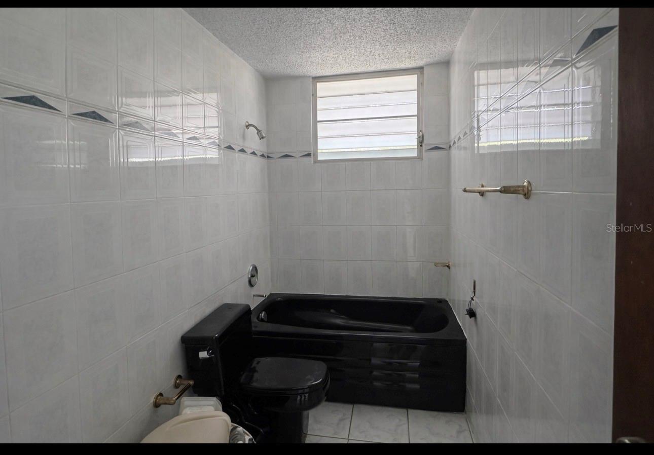 Calle 2 Las Vegas Property Photo 6
