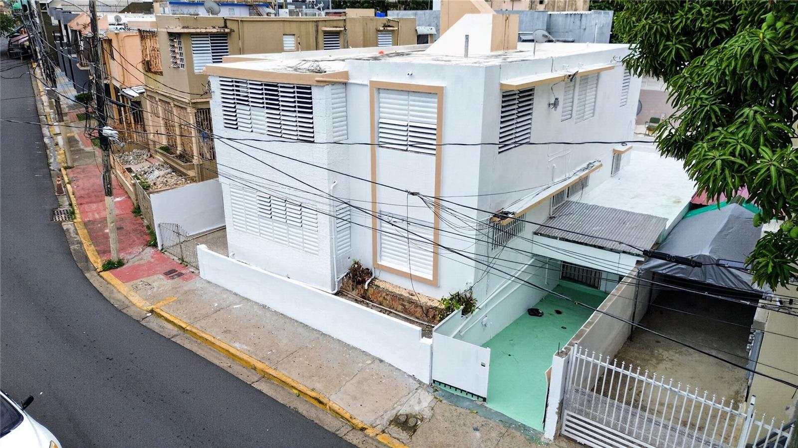 162 La Placita De Santurce, Dos Hermanos Property Photo 3