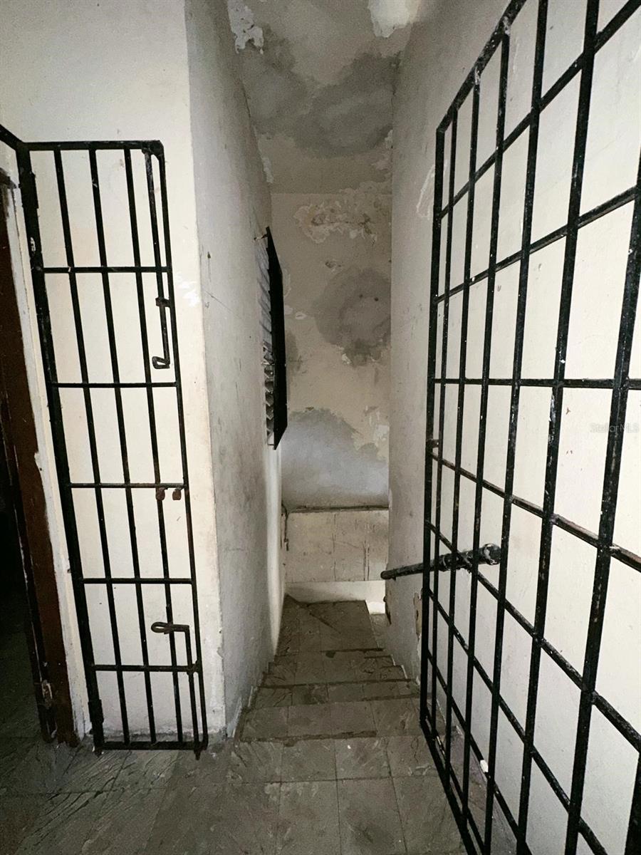 2024 Loiza St Property Photo 25