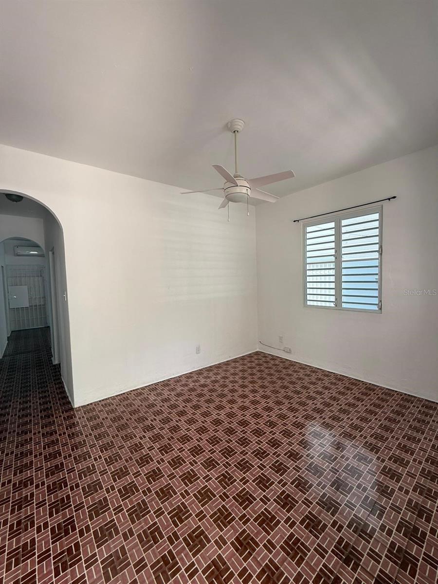 513 Barbe St #101 Property Photo 4