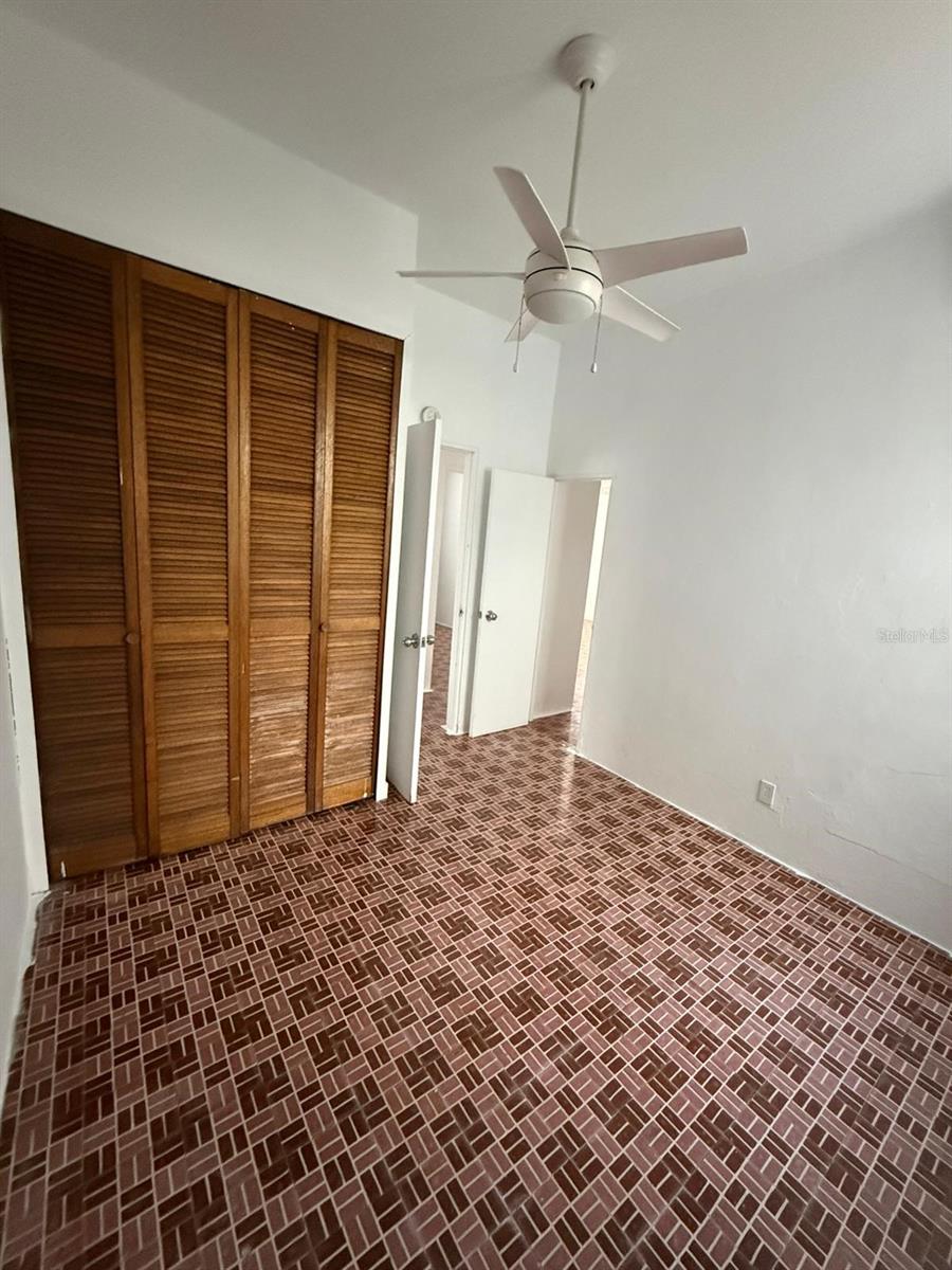513 Barbe St #101 Property Photo 6